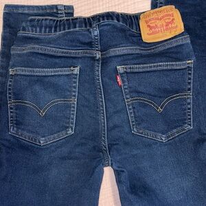 EUC Boys Levi’s Skinny pull on jeans size 12R